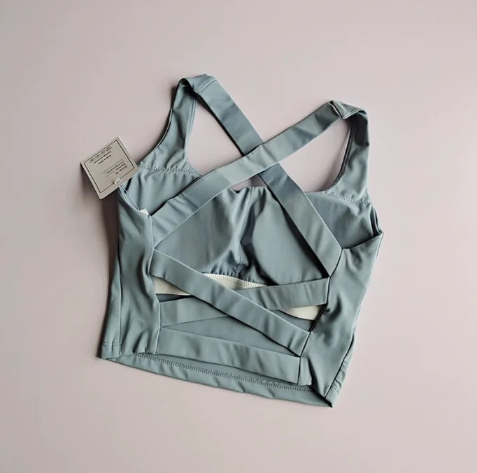 Women's Sports Bra Removable Pads Naked Feel Fitness Top No Line Shockproof Push Up for Running Yoga Workout Underwear